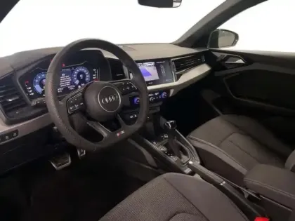 Photo 8 Audi A1 35 TFSI 150 ch S tronic 7 S line Plus