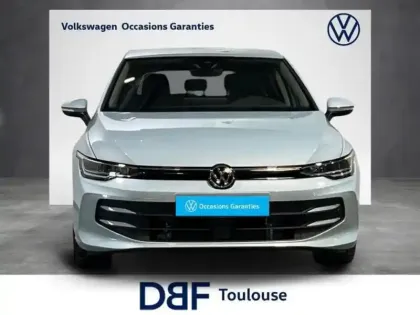 Photo 6 Volkswagen Golf 1.5 eHybrid 204 DSG6 VW Edition
