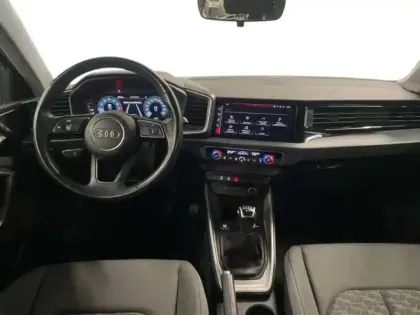 Photo 7 Audi A1 25 TFSI 95 ch BVM5 Advanced