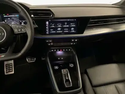 Photo 9 Audi A3 TFSI Mild Hybrid 150 S tronic 7 S line