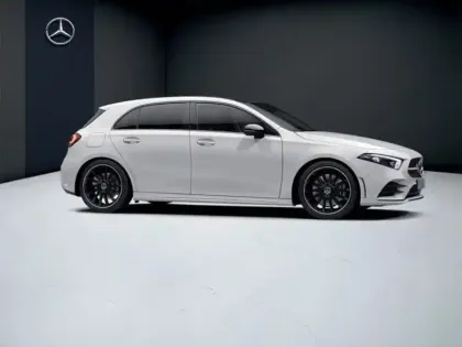 Photo 15 Mercedes Classe A 250 e AMG Line