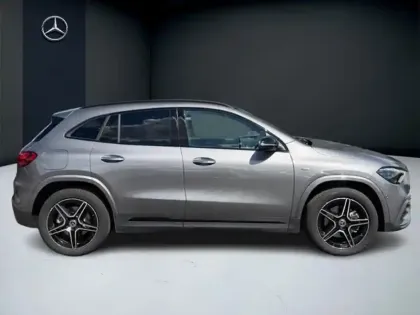 Photo 25 Mercedes GLA 250 e Hybrid EQ AMG Line