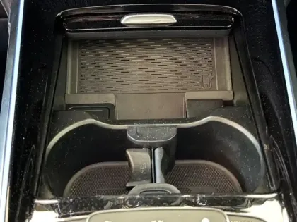 Photo 39 Mercedes GLB 200 d AMG Line
