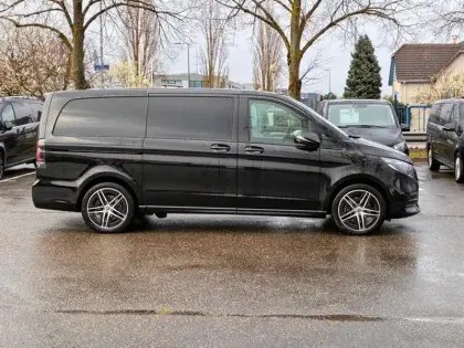 Photo 7 Mercedes CLA V 300 d AVANTGARDE Long