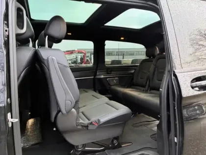 Photo 9 Mercedes CLA V 300 d AVANTGARDE Long