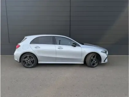 Photo 5 Mercedes Classe A 250 e Hybrid EQ 