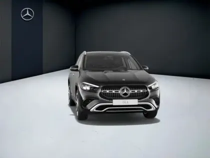 Photo 11 Mercedes GLA 200 d Progressive Line