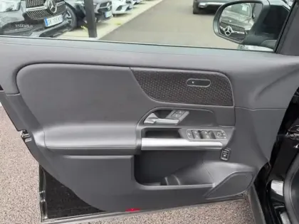 Photo 34 Mercedes GLA  200 d Progressive Line