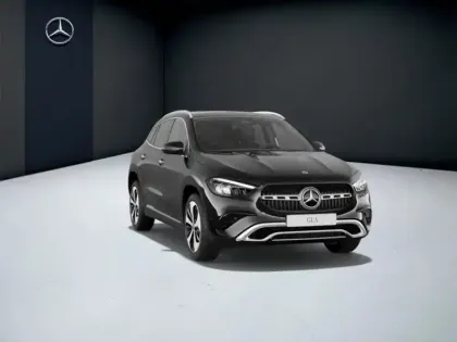 Photo 12 Mercedes GLA 200 d Progressive Line