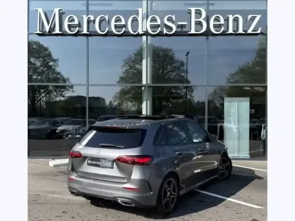Photo 35 Mercedes Classe B 200 d AMG Line