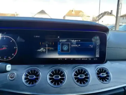 Photo 39 Mercedes CLS 400 d 4MATIC Coupé AMG Line+