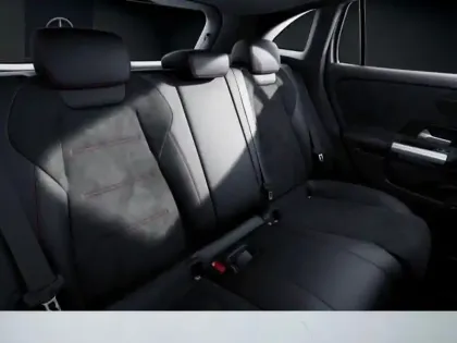 Photo 8 Mercedes GLA 250 e Hybrid EQ AMG Line