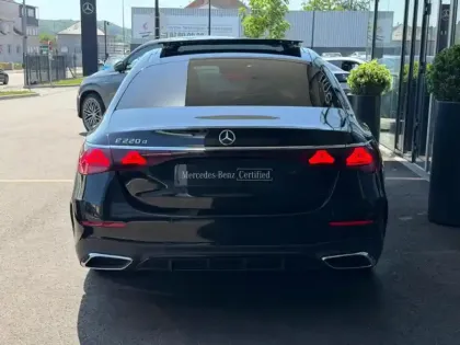 Photo 24 Mercedes Classe E  220 d AMG Line Berlin