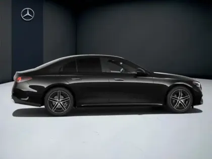 Photo 18 Mercedes Classe E  220 d AMG Line Berlin