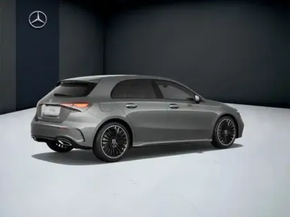 Photo 19 Mercedes Classe A 250 e Hybrid EQ AMG Line