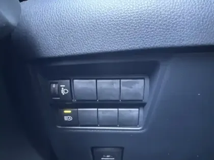 Photo 14 Toyota Yaris Gén. IV Ph1 NG Design 5