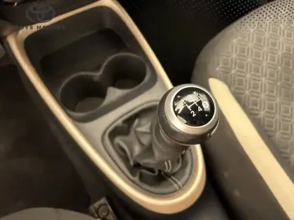 Photo 12 Toyota Aygo Gén. I Ph1 Design 5