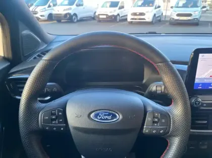 Photo 6 Ford Puma 1.0 Flexifuel 125ch S&S mHEV ST-Line