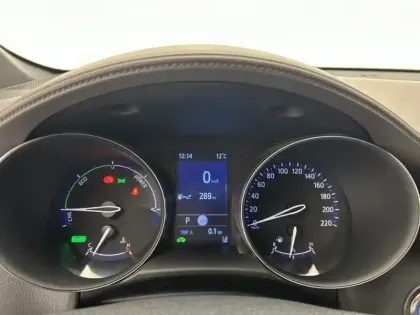 Photo 25 Toyota C-HR 1.8 Hybride 122 Distinctive