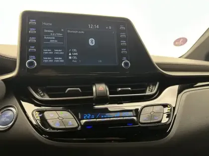 Photo 13 Toyota C-HR 1.8 Hybride 122 Distinctive