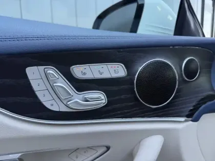 Photo 17 Mercedes Classe E Gén. V (W213) Ph1 Sportline 4