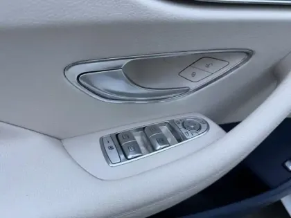 Photo 18 Mercedes Classe E Gén. V (W213) Ph1 Sportline 4