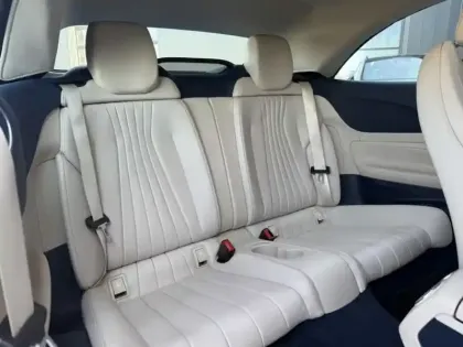 Photo 13 Mercedes Classe E Gén. V (W213) Ph1 Sportline 4