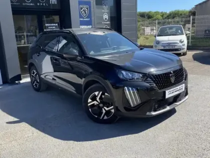 Photo 21 Peugeot 2008 II Hybrid 136 e-DCS6 ALLURE