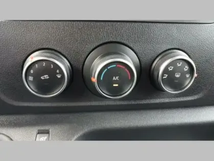 Photo 14 Renault Master FOURGON FGN TRAC F3500 L2H2 BLUE DCI 135 CONFORT