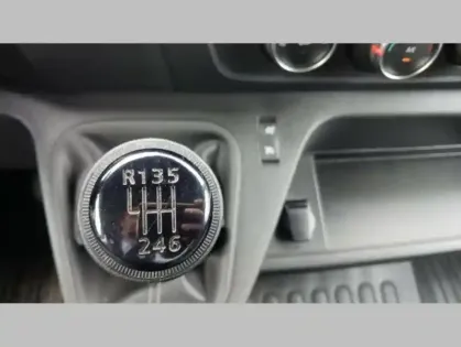 Photo 19 Renault Master FOURGON FGN TRAC F3500 L2H2 BLUE DCI 135 CONFORT