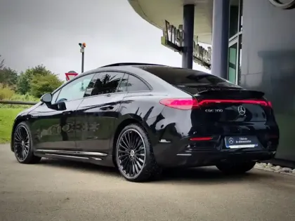 Photo 23 Mercedes Classe E Berline 300 245ch AMG Line Classe / 295 L