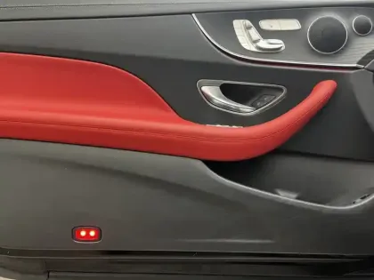 Photo 13 Mercedes CLA 300 AMG Line