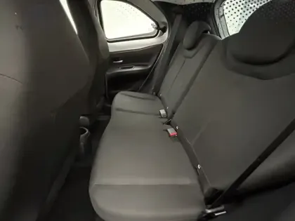 Photo 12 Toyota Aygo Gén. I Ph1 Dynamic 5