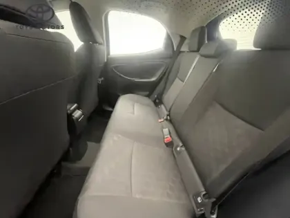 Photo 15 Toyota Yaris Hybride 116h Dynamic