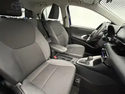 Photo 18 Toyota Yaris Hybride 116h Dynamic