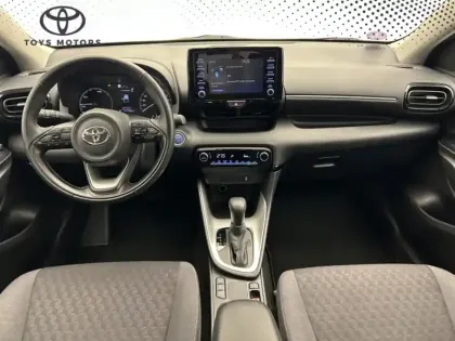 Photo 11 Toyota Yaris Hybride 116h Dynamic