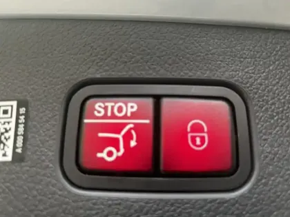 Photo 14 Mercedes Classe GLC SUV 300 de Hybrid EQ 4MATIC AMG Line