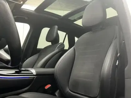 Photo 18 Mercedes Classe GLC SUV 300 de Hybrid EQ 4MATIC AMG Line