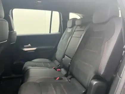 Photo 18 Mercedes Classe B 250+ AMG Line