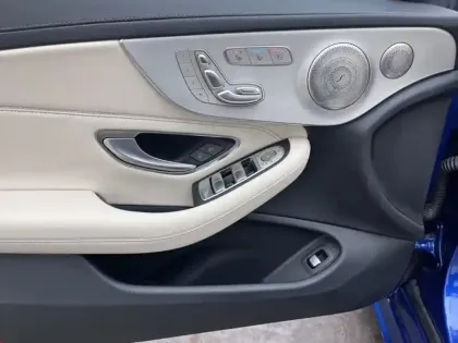 Photo 21 Mercedes Classe C 220 d AMG Line