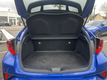 Photo 9 Toyota C-HR 2.0 Hybride 184 Graphic