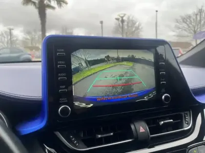 Photo 22 Toyota C-HR 2.0 Hybride 184 Graphic