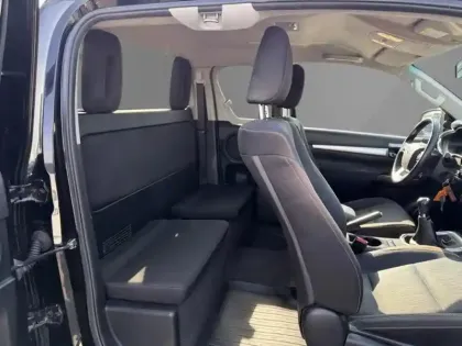 Photo 14 Toyota Hilux XC 2.8 D-4D X-TRA Légende 4WD