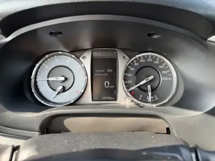 Photo 15 Toyota Hilux XC 2.8 D-4D X-TRA Légende 4WD