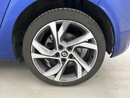 Photo 19 Renault Megane 1.6 E-Tech Plug-in 160ch RS Line Suréquipée