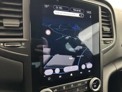 Photo 22 Renault Megane 1.6 E-Tech Plug-in 160ch RS Line Suréquipée