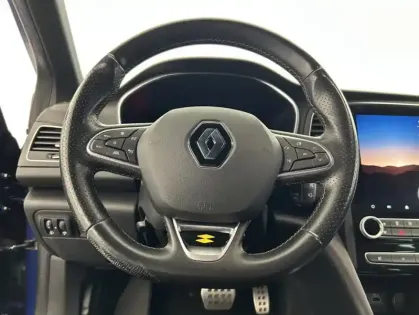 Photo 14 Renault Megane 1.6 E-Tech Plug-in 160ch RS Line Suréquipée