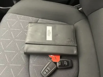 Photo 13 Toyota Rav4 Hybride AWD 222ch Dynamic PACK TECHNO