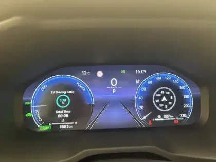 Photo 26 Toyota Rav4 Hybride AWD 222ch Dynamic PACK TECHNO