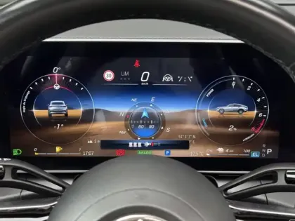 Photo 32 Mercedes Classe GLC 300 e Hybrid EQ 4MATIC AMG Line